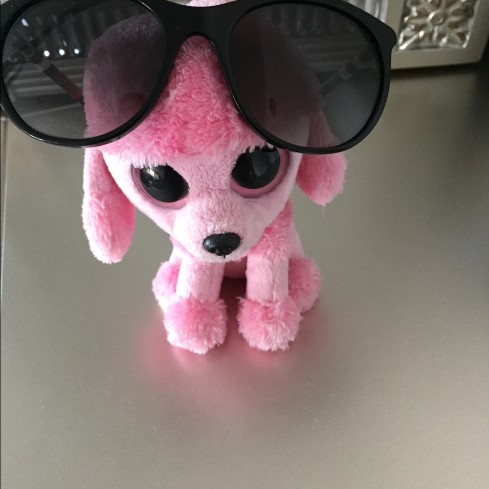 Burberry ladies sun glass used - Picture 3 of 7
